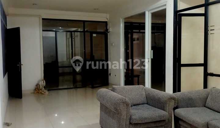 Dijual Rumah di Sayap Turangga Dekat Trans Studio Bandung