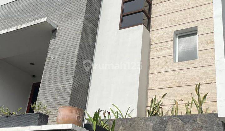 Di Jual Rumah Setraduta Bandung  1