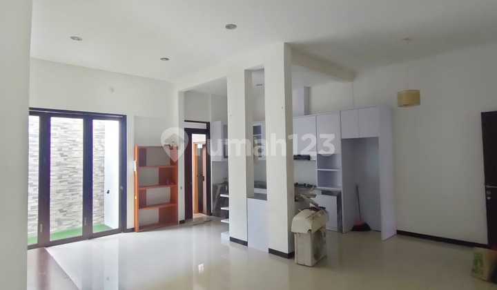 Dijual Rumah Siap Huni Di Grand Sharon Residence