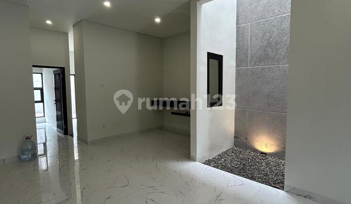 Jual Rumah Baru Minimalis di Area Turangga Bandung