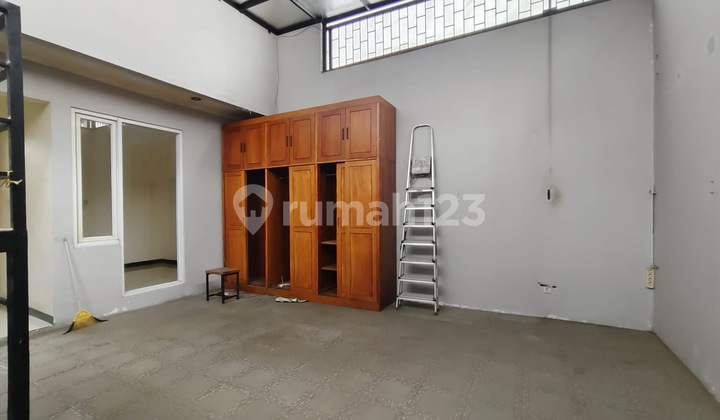 Ready-to-Occupy Minimalist House in Taman Kopo Indah Tki 5