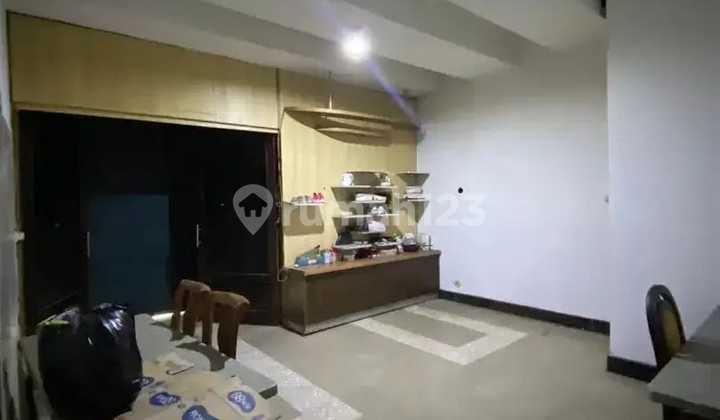 Disewakan rumah luas  nyaman dan strategis hook di Turangga Bandung 2