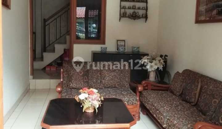 Jual Rumah Lux 2 lantai di BKR Bandung
