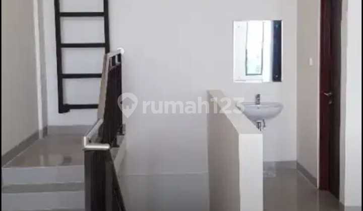Cheap Sale 2-Story Shop House in Buahbatu Square