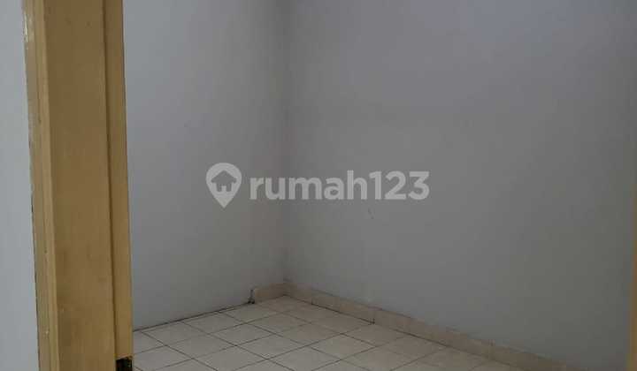 For Sale House in Taman Holis 2
