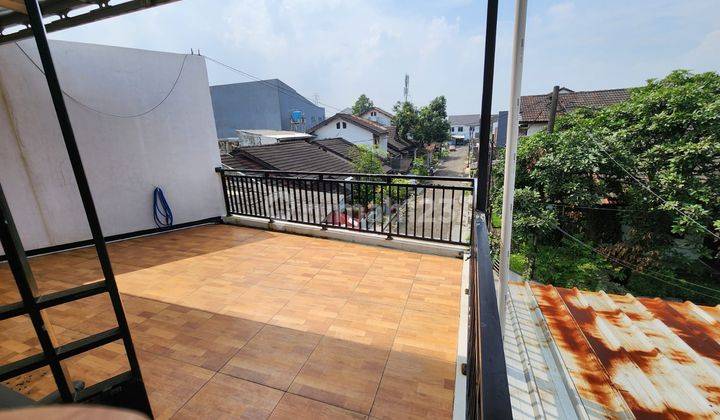 Megah Dan Luas Dijual Cepat Rumah di Kopo Permai 2 2