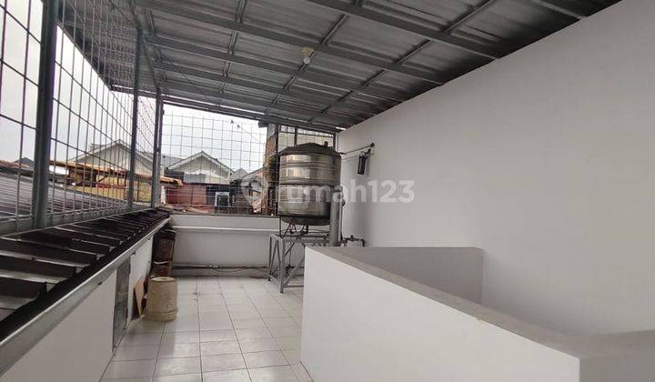 Sewa Rumah Siap Huni  Di Taman Kopo Indah 1 2