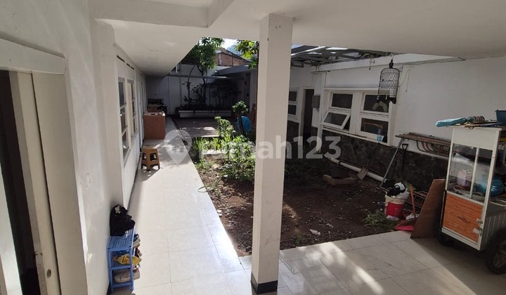 Disewakan Rumah Mainroad Jalan Sunda Dekat Asia Afrika Bandung