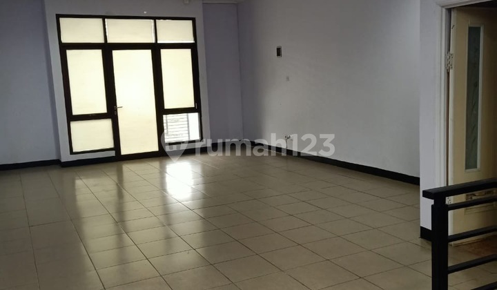 Disewakan Ruko di Taman Kopo Ketapang Disewakan Ruko di Taman Kopo Ketapang