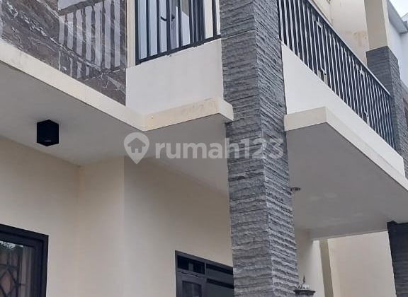 Rumah Mewah Siap Huni di Kurdi M. Toha Bandung
