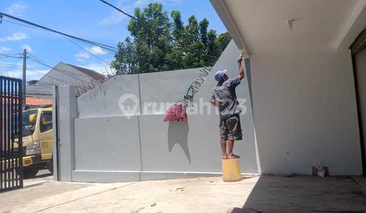 Disewakan Rumah Luas di Mainroad Sumber Sari Bandung 2