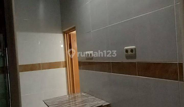 Rumah klinik disewakan untuk usaha, kondisi bagus 9