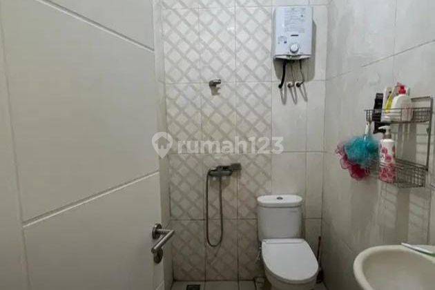 Disewakan Rumah Ruko di THI Baru semi furnished 2