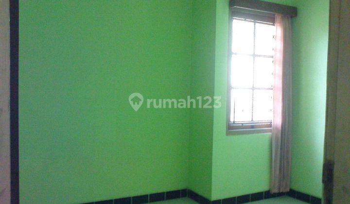 Disewakan rumah di pusat kota, 5 menit dari simpang lima, bebas banjir, air sumur tidak asin. 6