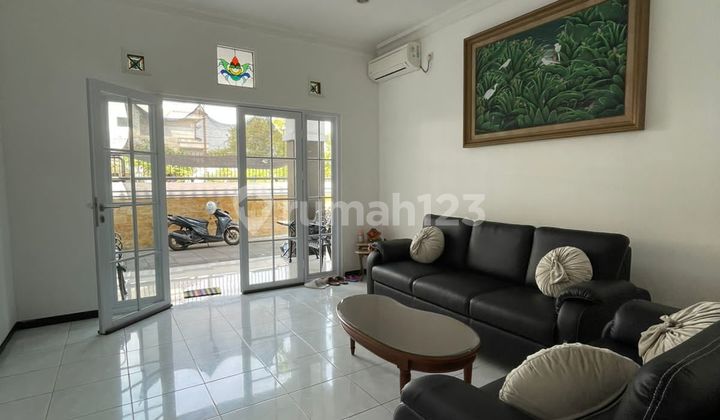 Rumah Dian Istana Dekat Wiyung Royal Residence Graha Family Mayjend Sungkono 2