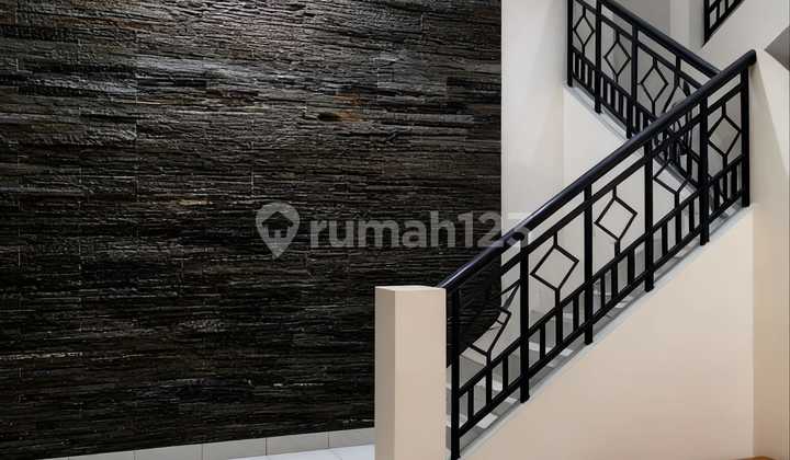 Dijual Rumah di Taman Surya Jakarta Barat Kalideres