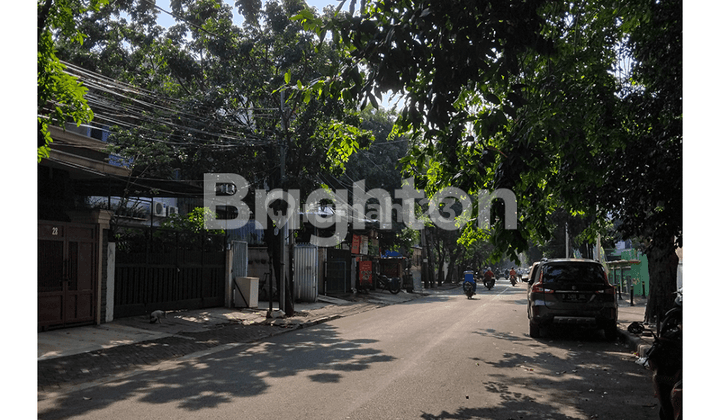 RUMAH DI TANJUNG DUREN DI JALAN UTAMA LINGKUNGAN ASRI BEBAS BANJIR 2