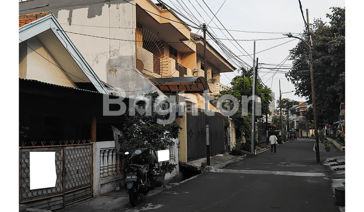 RUMAH TUA HITUNG TANAH TOMANG JAKARTA BARAT 2