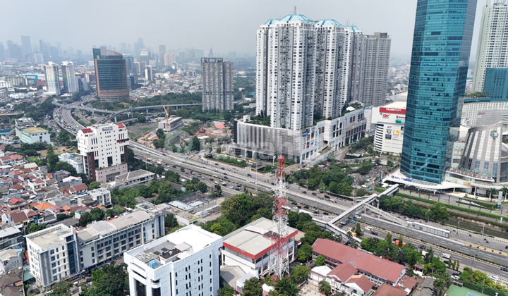 Rumah Tomang Hitung Tanah Selangkah ke Taman Anggrek Central Park