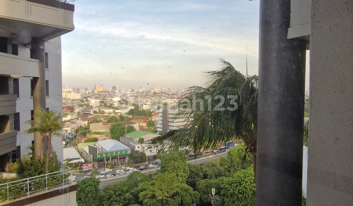 Grand Tropic Tanjung Duren Apartment For Quick Sale