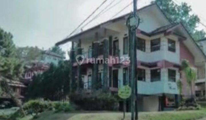 Rumah bagus cantik di Villa Istana Bunga lembang bandung 1