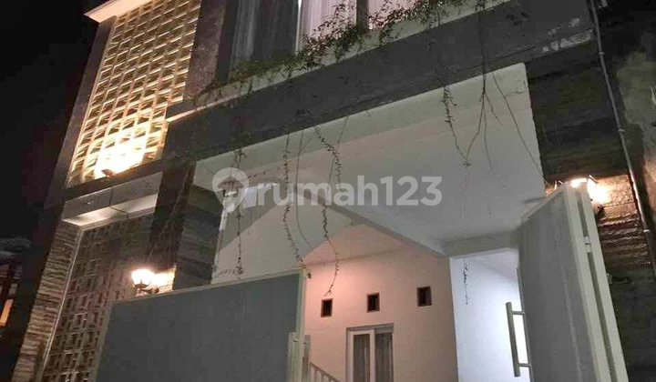 Dijual Rumah Lantai 3 Cantik Minimalis Denpasar Barat Dijual Rumah Lantai 3 Cantik Minimalis Denpasar Barat