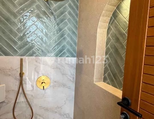 Dijual Rumah Minimalis Modern Jalan Mahendradata 2