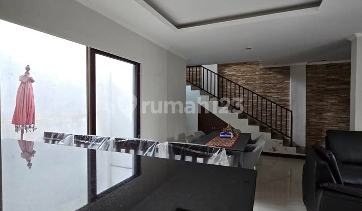 Dijual Rumah semi Villa di Canggu lingkungan wisata Dijual Rumah semi Villa di Canggu lingkungan wisata