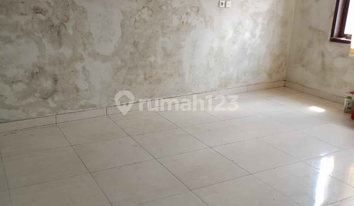 Di Jual Rumah Lantai 3 Monang Maning Denpasar Barat 2