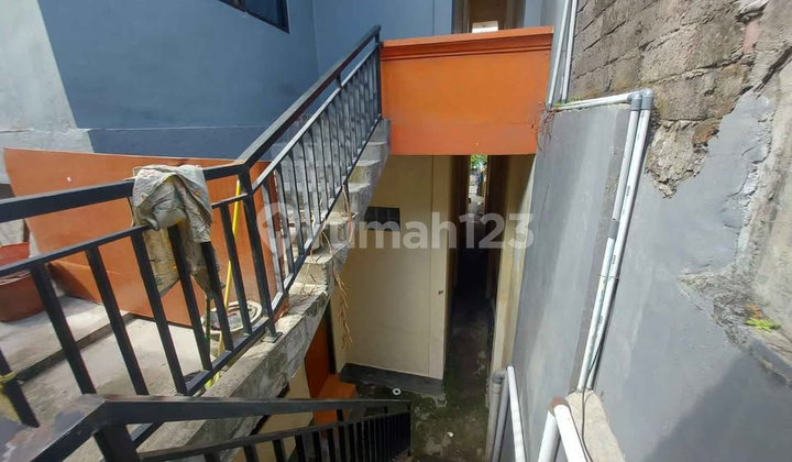 For Sale: 14-Door Boarding House in Panjer, South Denpasar