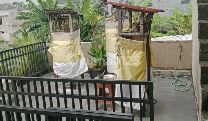 For Sale: Minimalist 2-Story House on Jalan Sentanu, Peguyangan Kaja