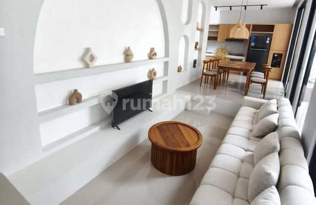 Villa Baru Tumbak Bayuh Canggu Area Complex Villa