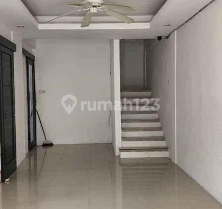 For Sale Cheap 3-Story House Location Tibubeneng 2