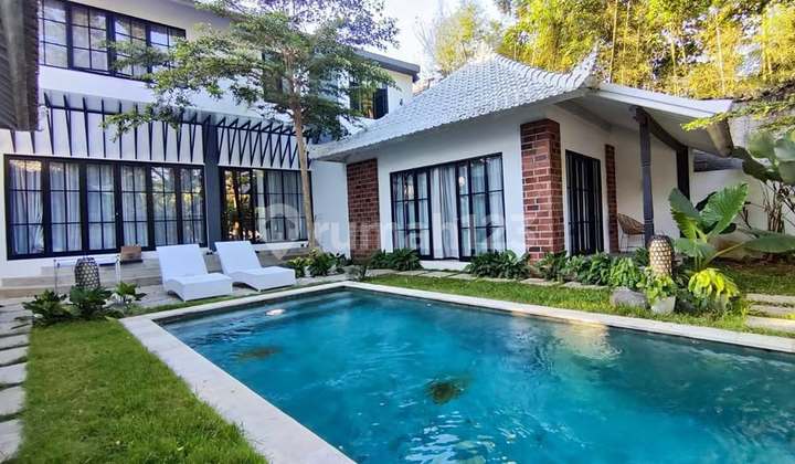 Villa Baru Dijual Di Kawasan Canggu!!!