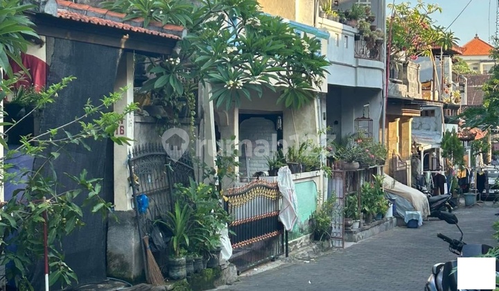 For Sale: Second Floor House Located at Jalan Tegal Buah Padang Sambian, West Denpasar.