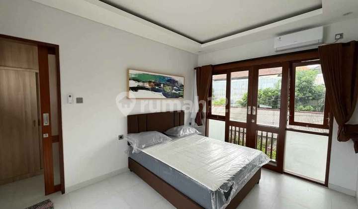 For rent: brand new semi-villa house in the Renon area, Central Denpasar.