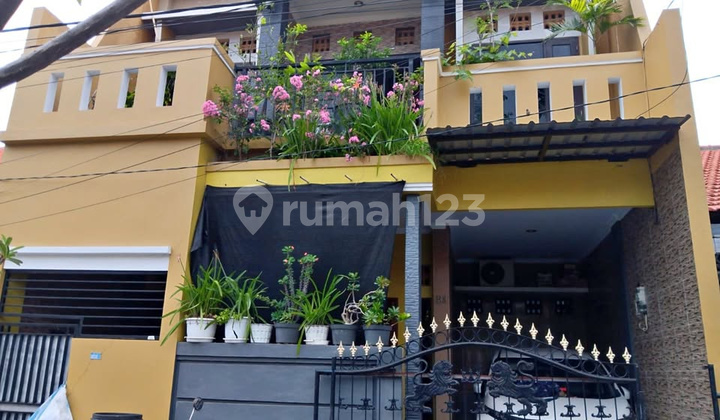 For Sale Ready-to-Live House in Padang Sambian, West Denpasar