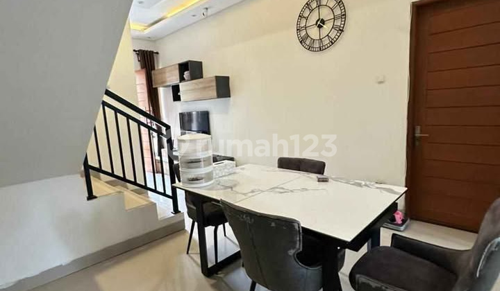 Di Jual Rumah Lantai 2 Semi Villa Lokasi di Jln. Tukad Balian 2