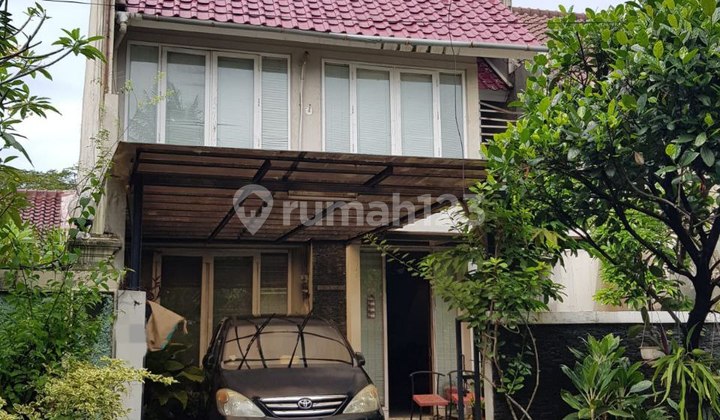 Rumah Asri dan Siap Huni di Komplek Premium Lebak Bulus
