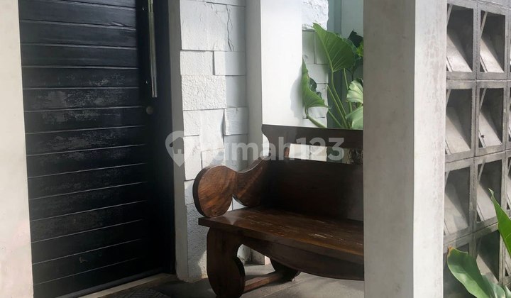 Ready-to-Occupy 2-Story House in Green Andara, An Ideal & Comfortable Residence 2