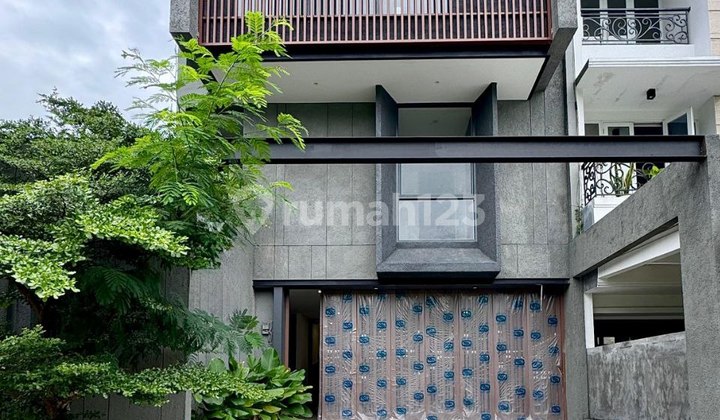 Rumah Mewah Baru – Lebak Bulus, South Jakarta
