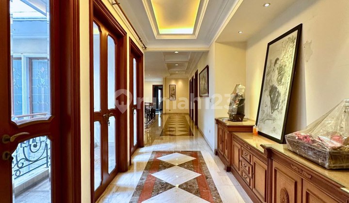 Rare Find! Luxury House in Elite Menteng Area Near Jl Cendana 2