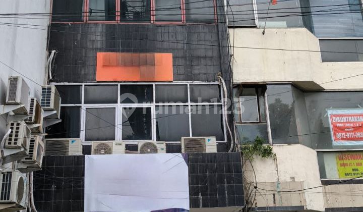Ruko 4 Lantai + Rooftop di Mampang Raya Jakarta Selatan