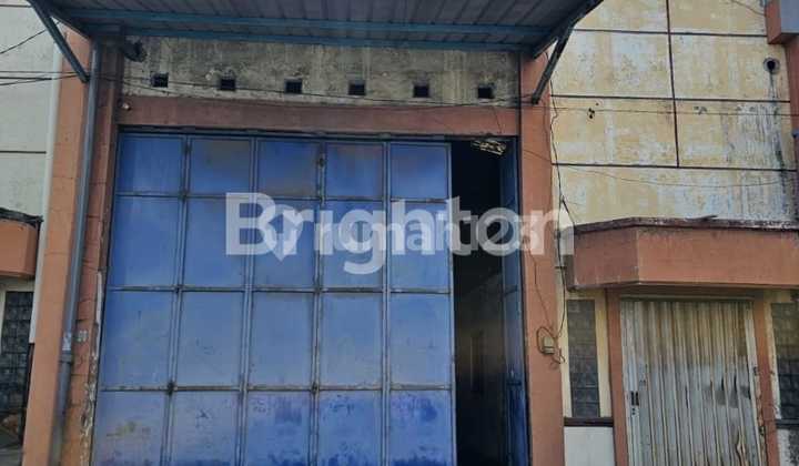 Gudang Di Pergudangan Kenjeran, Surabaya Timur. Akses Raya Kenjeran Dekat Merr Kenjeran Kedung Cowek - Kapasan - Pelabuhan Tanjung Perak, Trailer Kontainer 40 Feet Loss. Gudang Di Pergudangan Kenjeran, Surabaya Timur. Akses Raya Kenjeran Dekat Merr Kenjeran Kedung Cowek - Kapasan - Pelabuhan Tanjung Perak, Trailer Kontainer 40 Feet Loss.