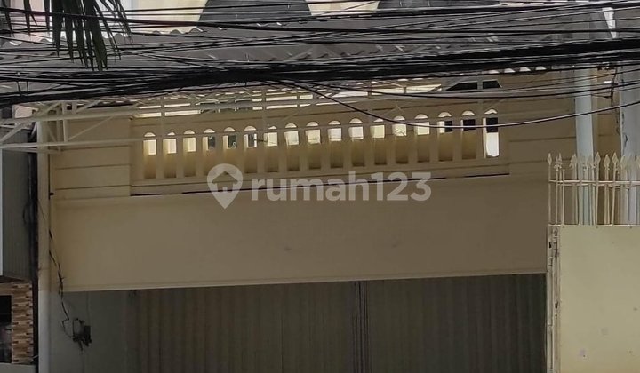 Ruko 2 Lantai Raya Mulyosari, Surabaya Timur. Baru Renovasi. Dekat Pakuwon City, Babatan Pantai, Sutorejo, Kampus Its, Dharmahusada Indah, Kertajaya Indah, Dll. Ruko 2 Lantai Raya Mulyosari, Surabaya Timur. Baru Renovasi. Dekat Pakuwon City, Babatan Pantai, Sutorejo, Kampus Its, Dharmahusada Indah, Kertajaya Indah, Dll.