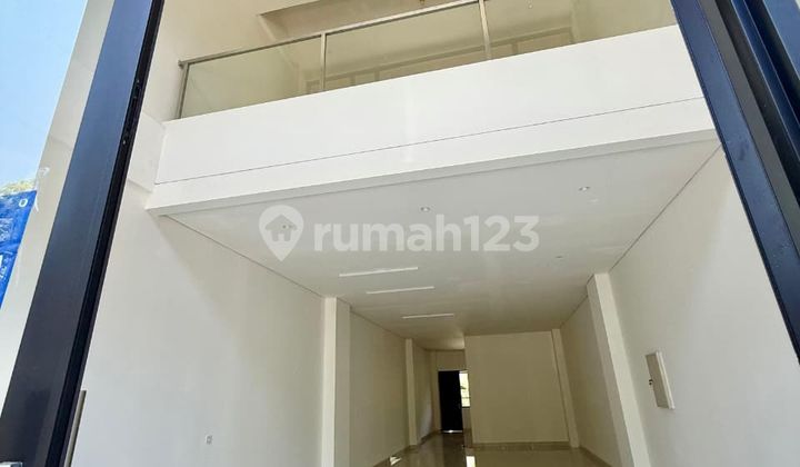 4-Storey Ruko at Raya Merr, East Surabaya. Raya Merr Area Semolowaru, Near Soto Ayam Cak Har - Haji Hospital - Semampir Gotong Royong Hospital - Ubaya Campus, etc. 2