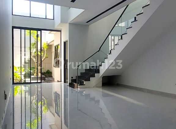 Rumah Baru 2 Lantai Kupang Baru, Sukomanunggal, Surabaya. Dekat Raya Kupang Jaya - Kupang Indah - Mayjend Sungkono - Darmo Permai - Tol Satelit, Dll. 2
