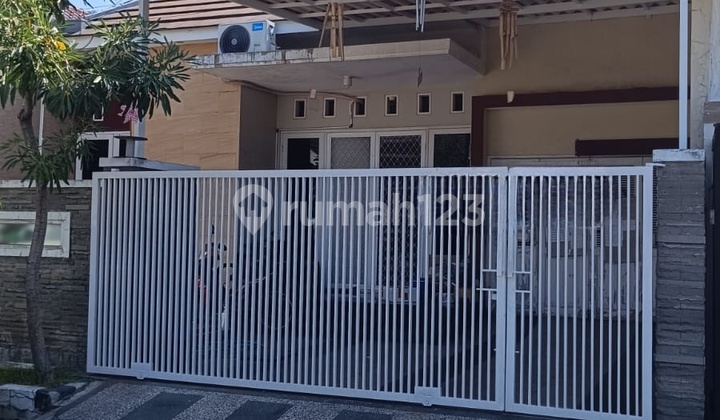 Rumah Second 1½ Lantai Siap Huni Nirwana Eksekutif, Wonorejo, Rungkut, Surabaya Timur. Dekat Raya Merr Rungkut - Kedung Baruk - Pandugo, Dll. Rumah Second 1½ Lantai Siap Huni Nirwana Eksekutif, Wonorejo, Rungkut, Surabaya Timur. Dekat Raya Merr Rungkut - Kedung Baruk - Pandugo, Dll.