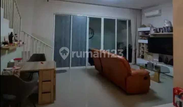 Two-Story House Griya Galaxy, East Surabaya. Close to Merr Rungkut Main Road - Nirwana Executive - Pondok Nirwana - Nirwana Regency - Pandugo - Kendalsari, etc. 2