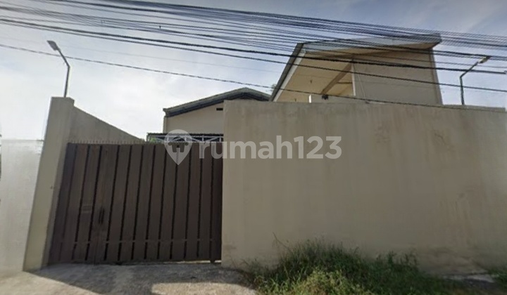 Gudang Domas - Menganti, Gresik, East Java. Only about 500 meters from the Domas - Kedamean - Legundi - Krian Provincial Highway. Accessible for double-tire trucks (long Fuso). Gudang Domas - Menganti, Gresik, East Java. Only about 500 meters from the Domas - Kedamean - Legundi - Krian Provincial Highway. Accessible for double-tire trucks (long Fuso).